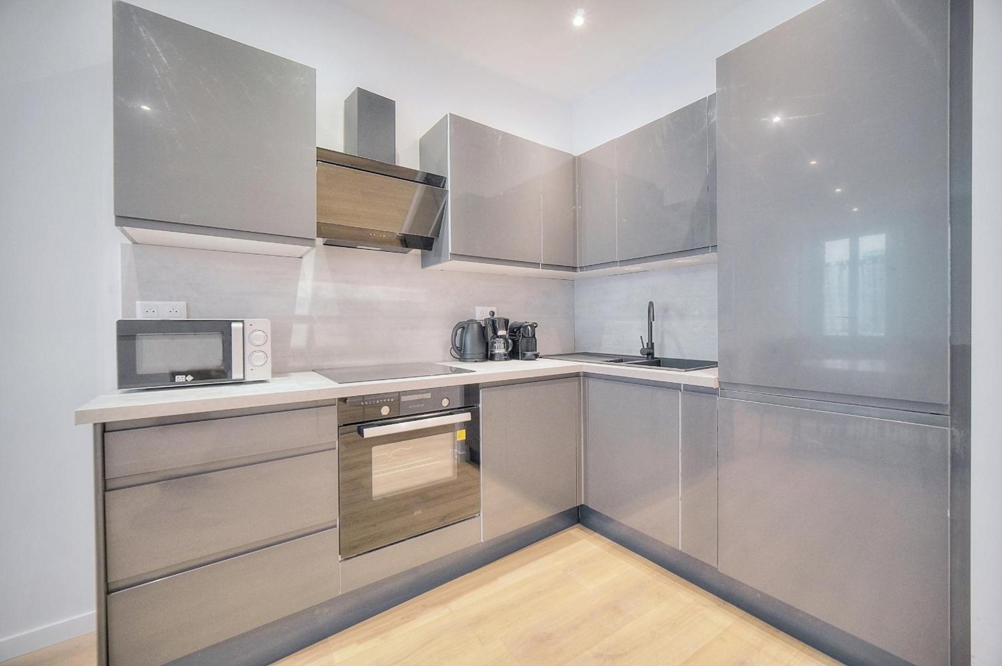 3 Pieces Centre A2b243 Appartement